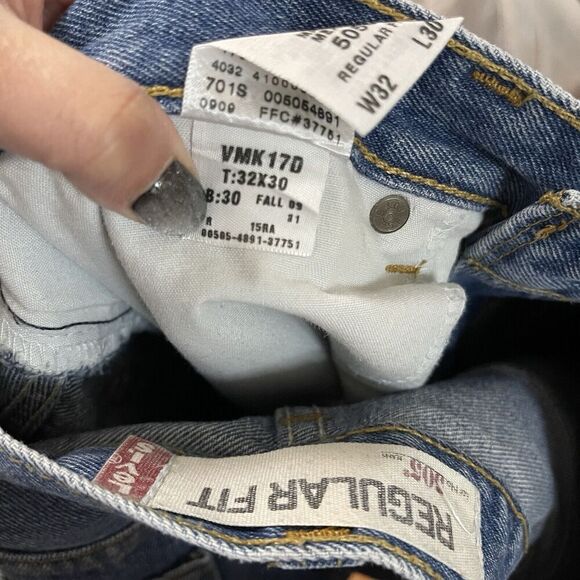 LEVIS 505 medium blue regular fit straight leg denim jeans size 32x 30 - Picture 2 of 7